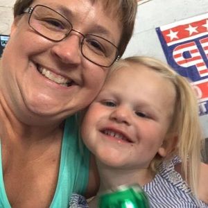 Meet your Posher, Julie